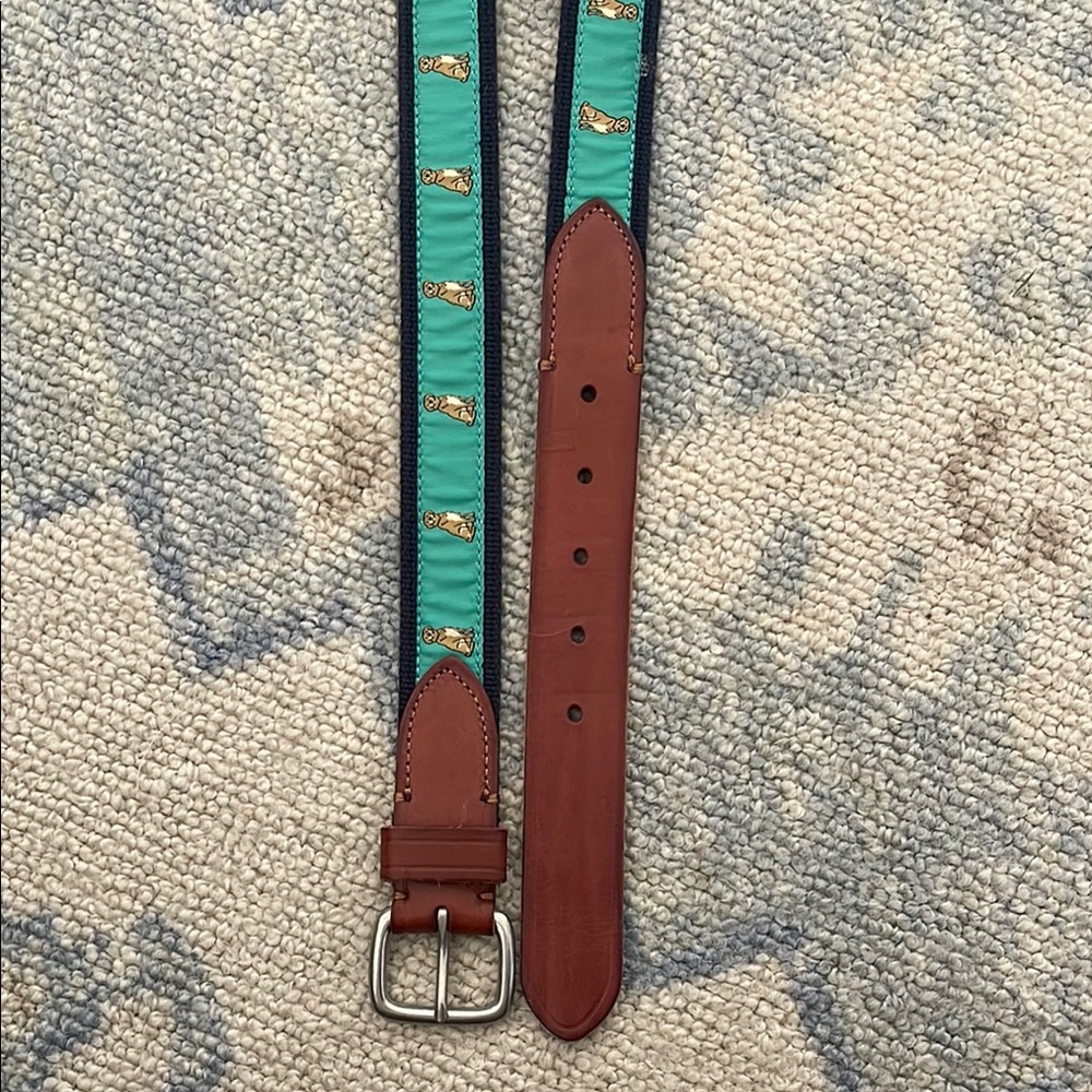 Mens JCrew golden retriever belt